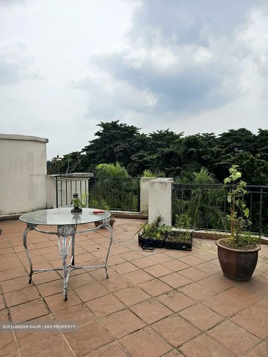 The Edgewater (D17), Condominium #602019111